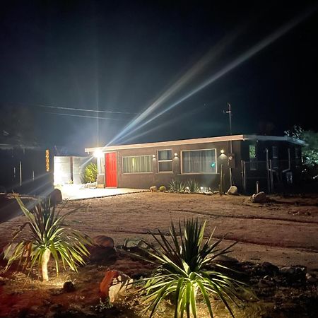 The Desert Shire Stargazing,Cold Plung & Largespa Yucca Valley Exterior photo