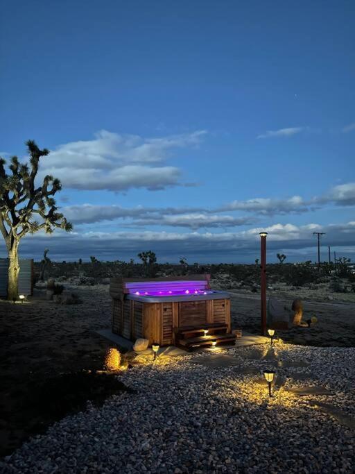 The Desert Shire Stargazing,Cold Plung & Largespa Yucca Valley Exterior photo